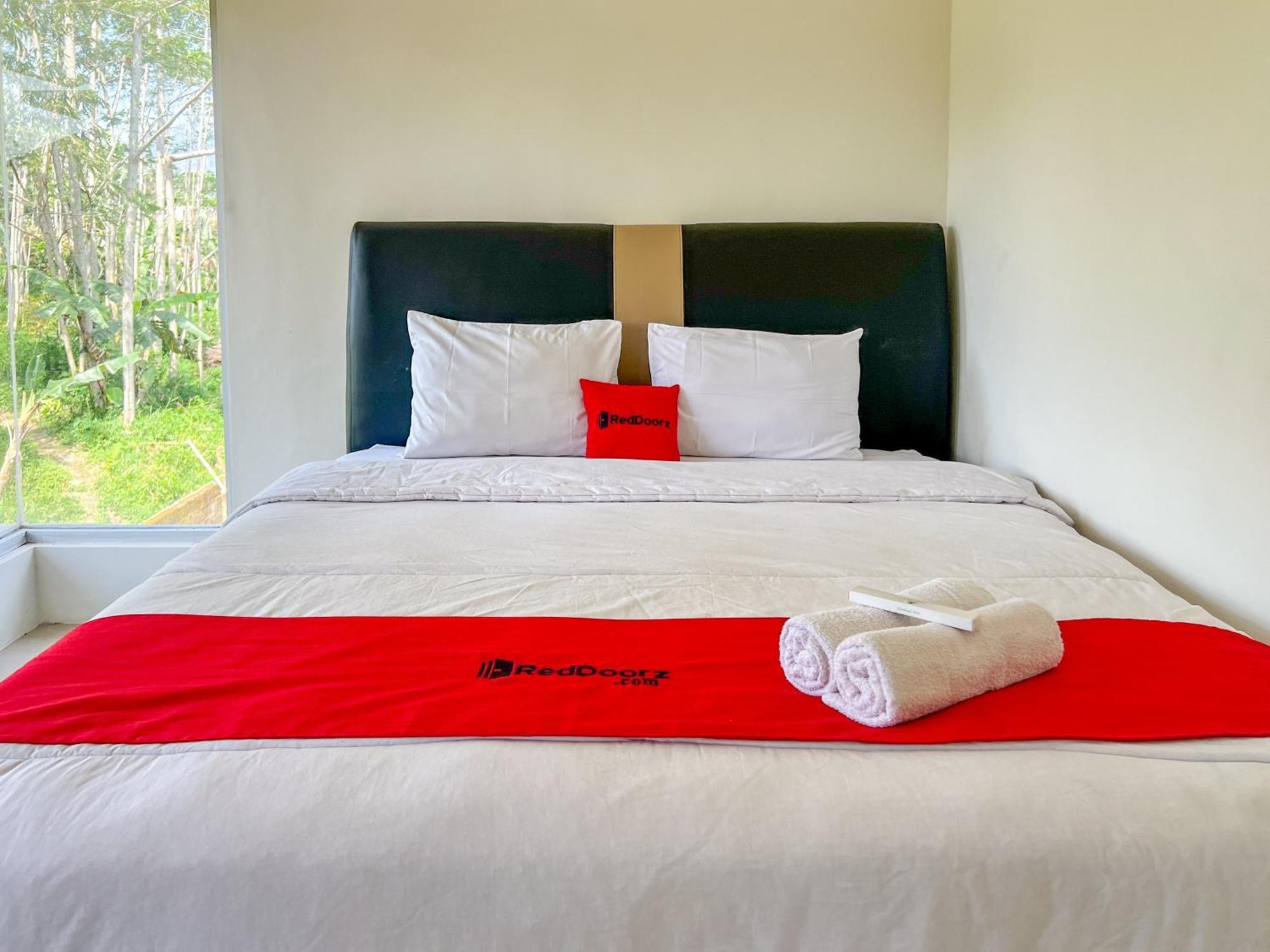 Reddoorz Syariah Near Pengadilan Agama Wonosobo Hotell Exteriör bild