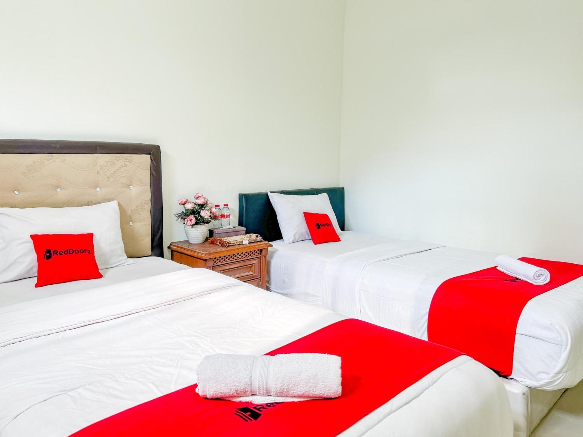 Reddoorz Syariah Near Pengadilan Agama Wonosobo Hotell Exteriör bild