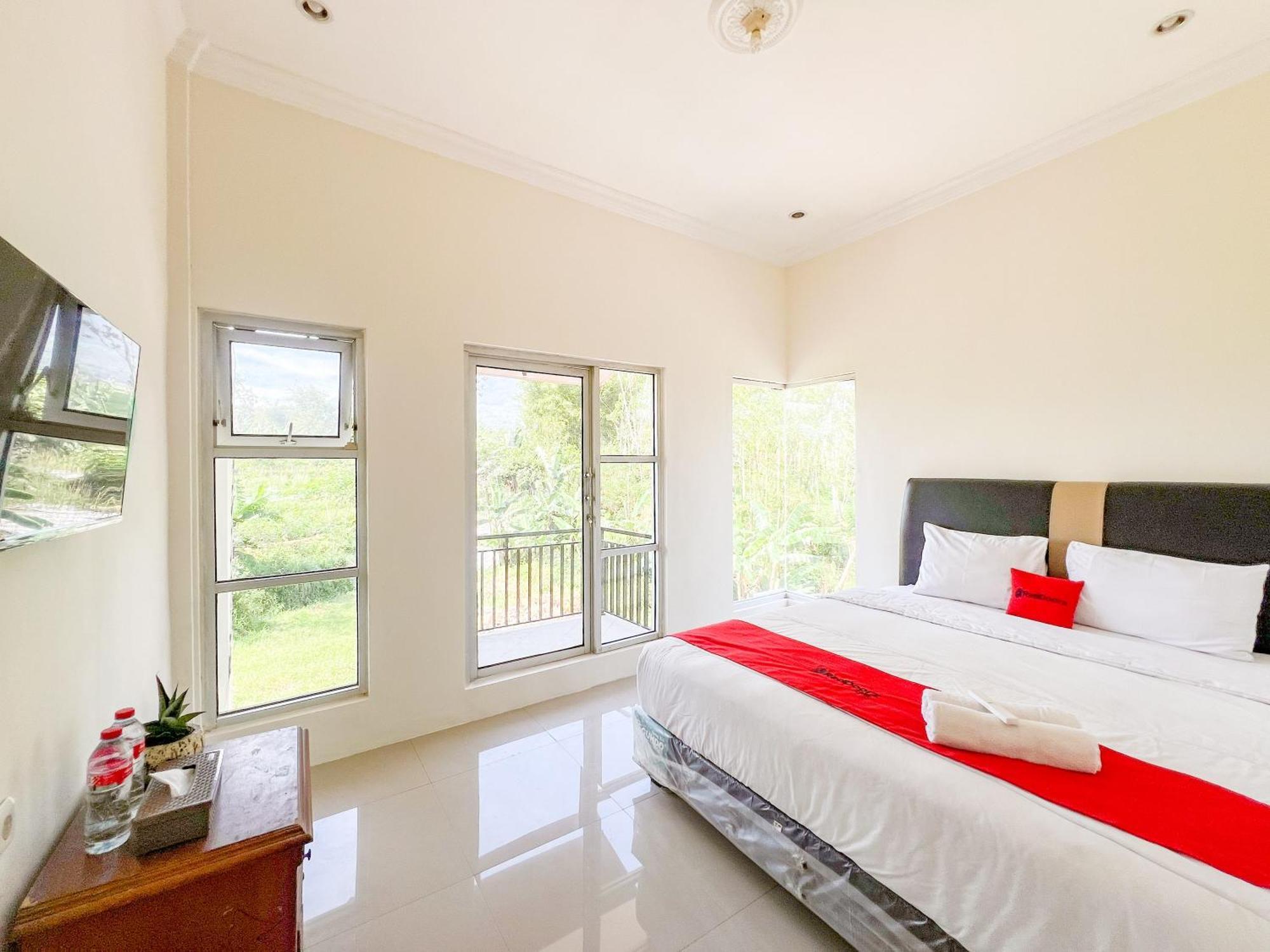 Reddoorz Syariah Near Pengadilan Agama Wonosobo Hotell Exteriör bild