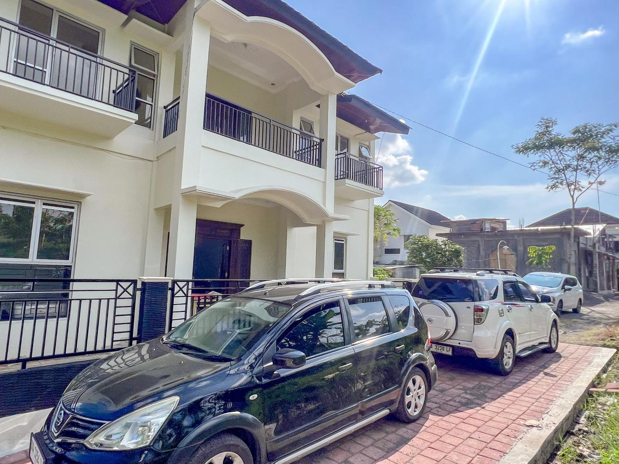 Reddoorz Syariah Near Pengadilan Agama Wonosobo Hotell Exteriör bild
